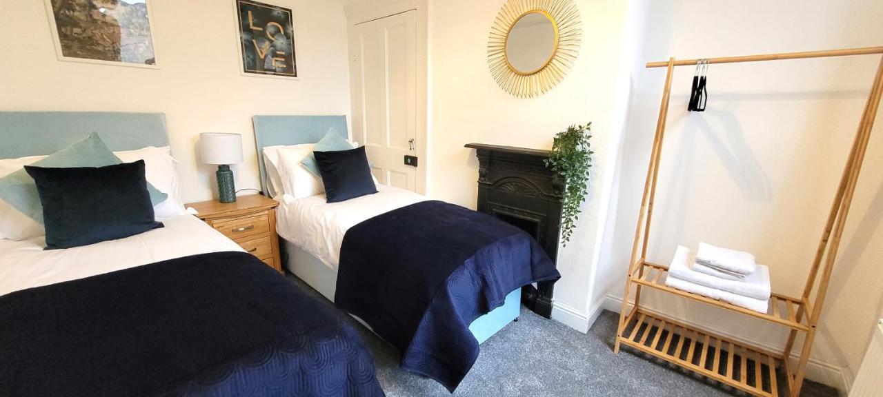 Hartoft St - 2 Bed Near River York Exterior photo